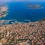 Apartamento In With Air Conditioning, Wi-fi, Washing Machine, Dishwasher 4323-5 *
