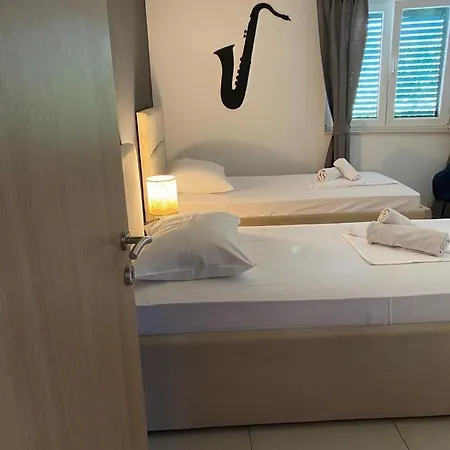 Apartment In With Air Conditioning, Wi-fi, Washing Machine, Dishwasher 4323-5 Vodice