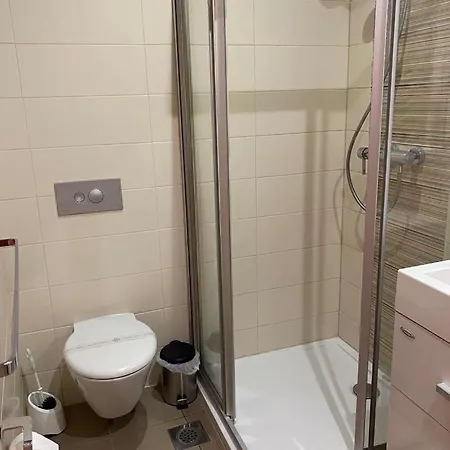 In With Air Conditioning, Wi-fi, Washing Machine, Dishwasher 4323-5