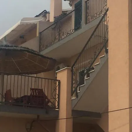 In With Air Conditioning, Wi-fi, Washing Machine, Dishwasher 4323-5