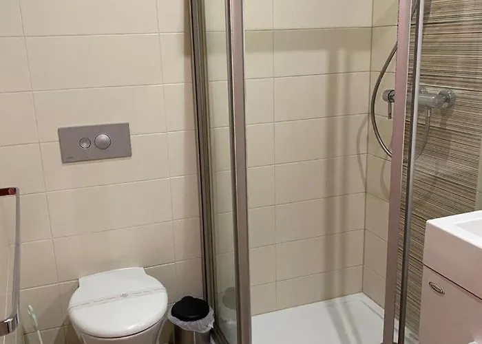 In With Air Conditioning, Wi-fi, Washing Machine, Dishwasher 4323-5