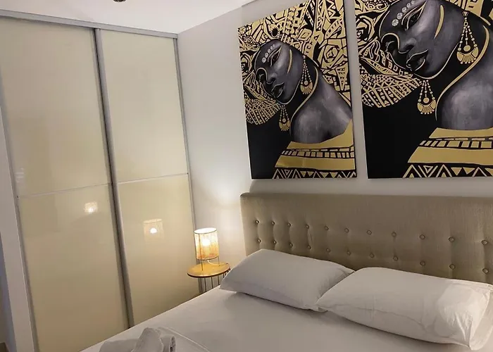 Апартаменты In With Air Conditioning, Wi-fi, Washing Machine, Dishwasher 4323-5