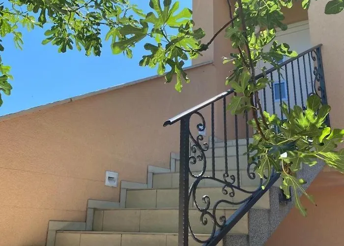 In With Air Conditioning, Wi-fi, Washing Machine, Dishwasher 4323-5